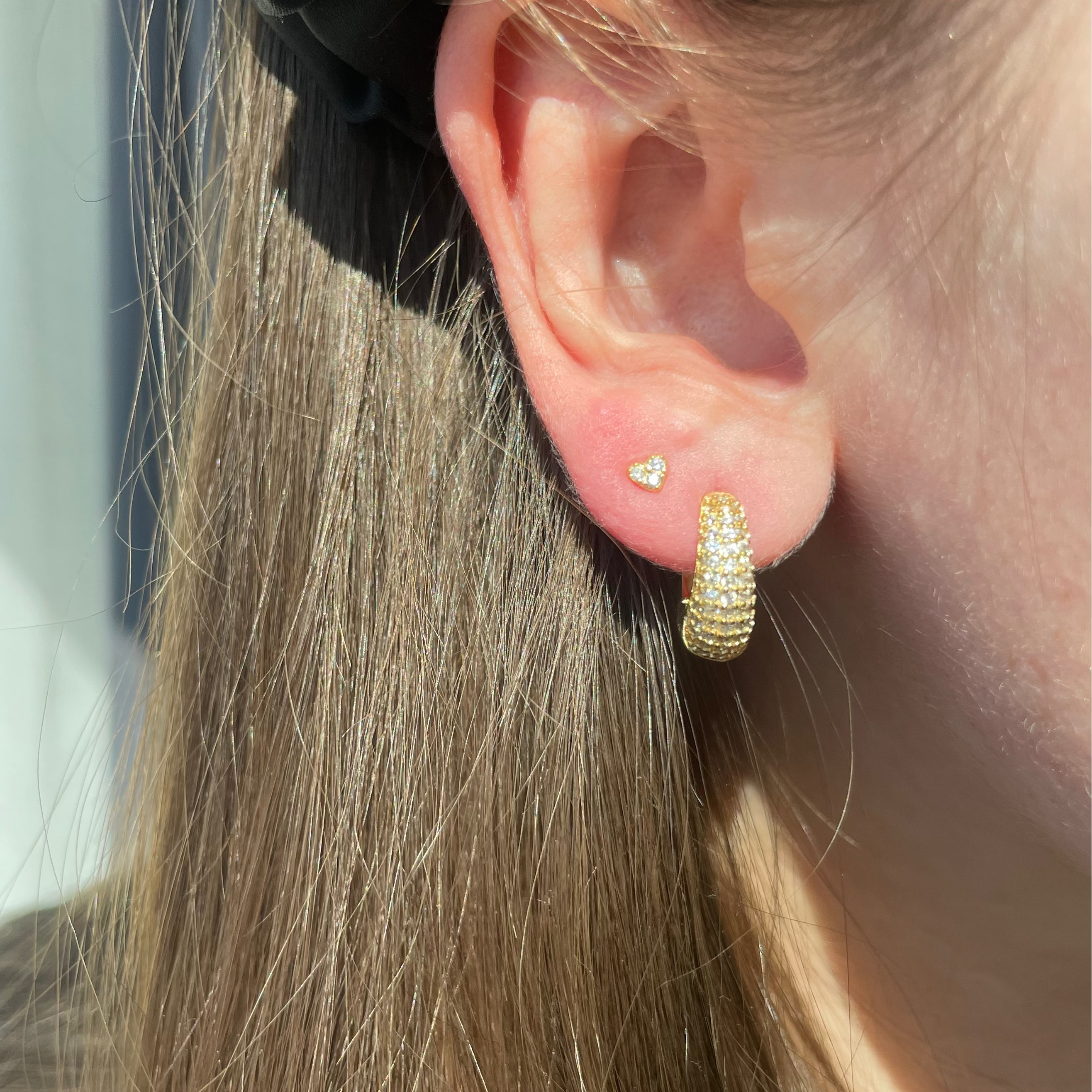 CLEO HOOPS