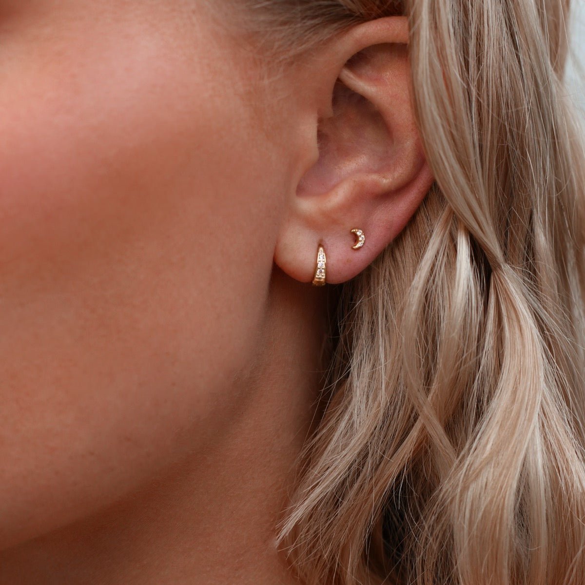 LIV STONE HOOPS - GOLD