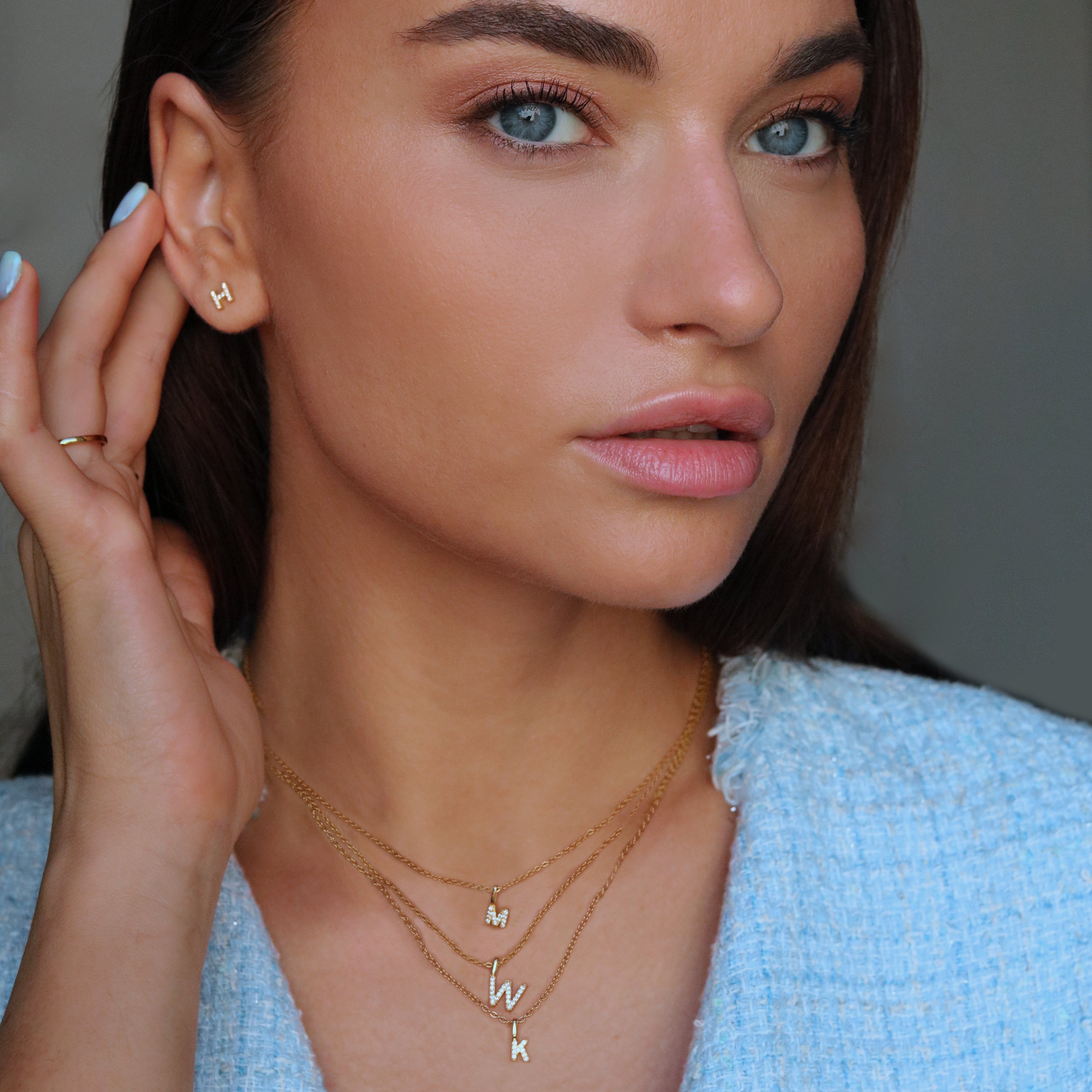 LOVE INITIAL EARSTUD
