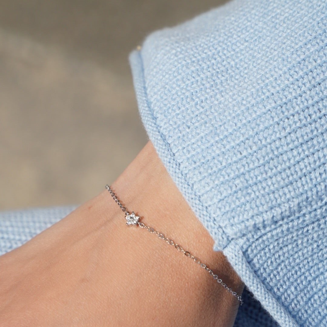 PETITE LOTUS CRYSTAL BRACELET - SILVER