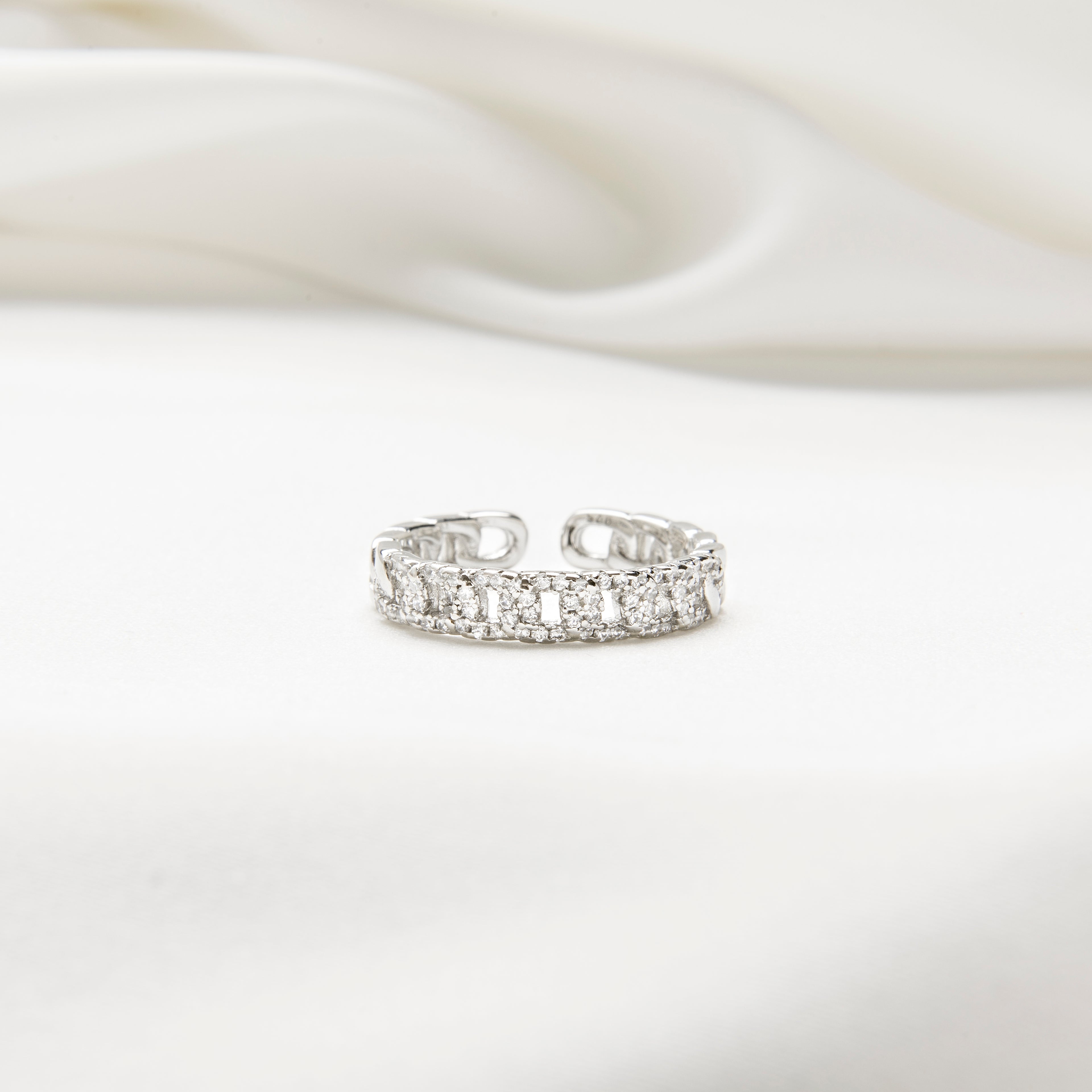 AMALFI CHAIN RING