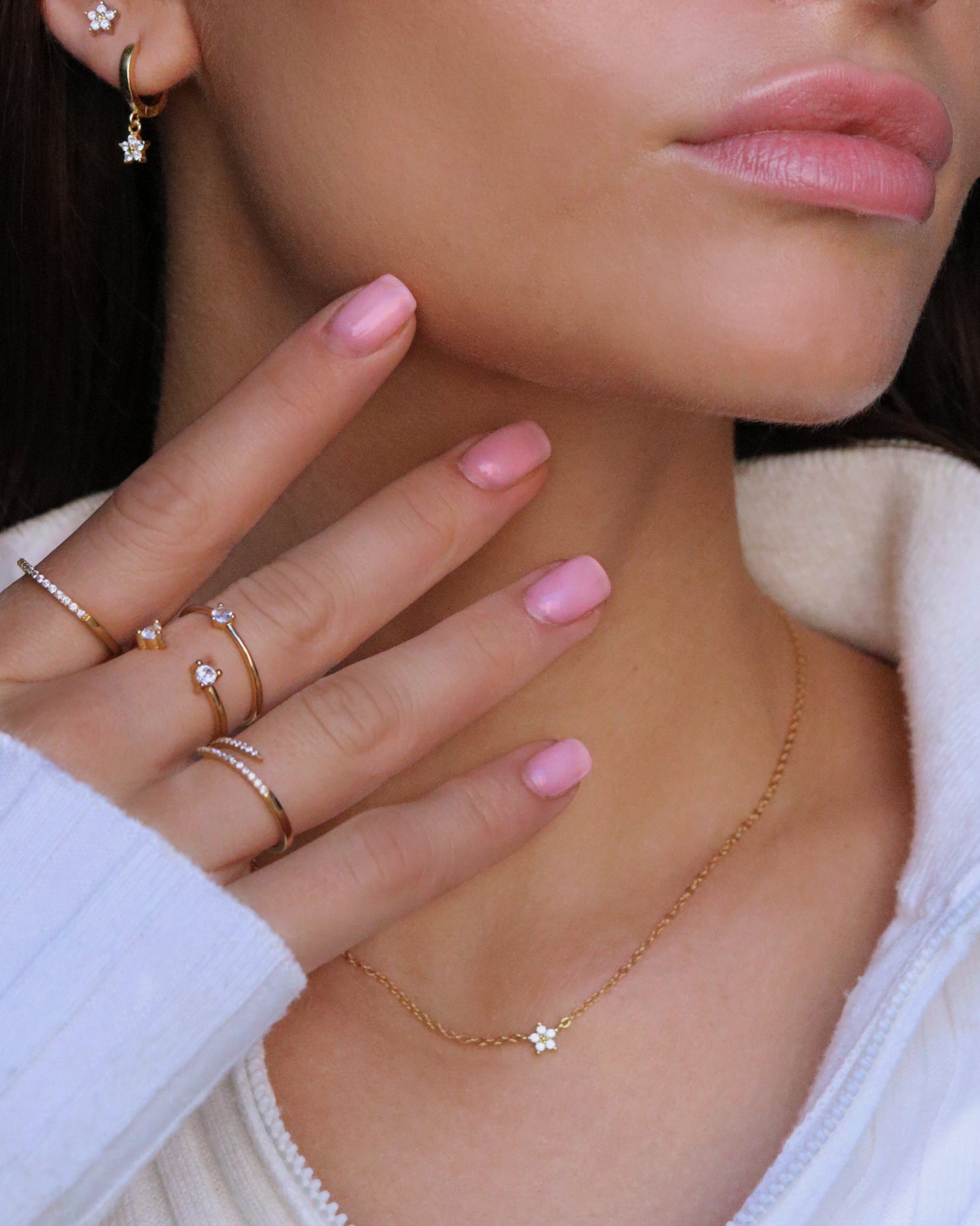 PETITE LOTUS CRYSTAL NECKLACE - GOLD