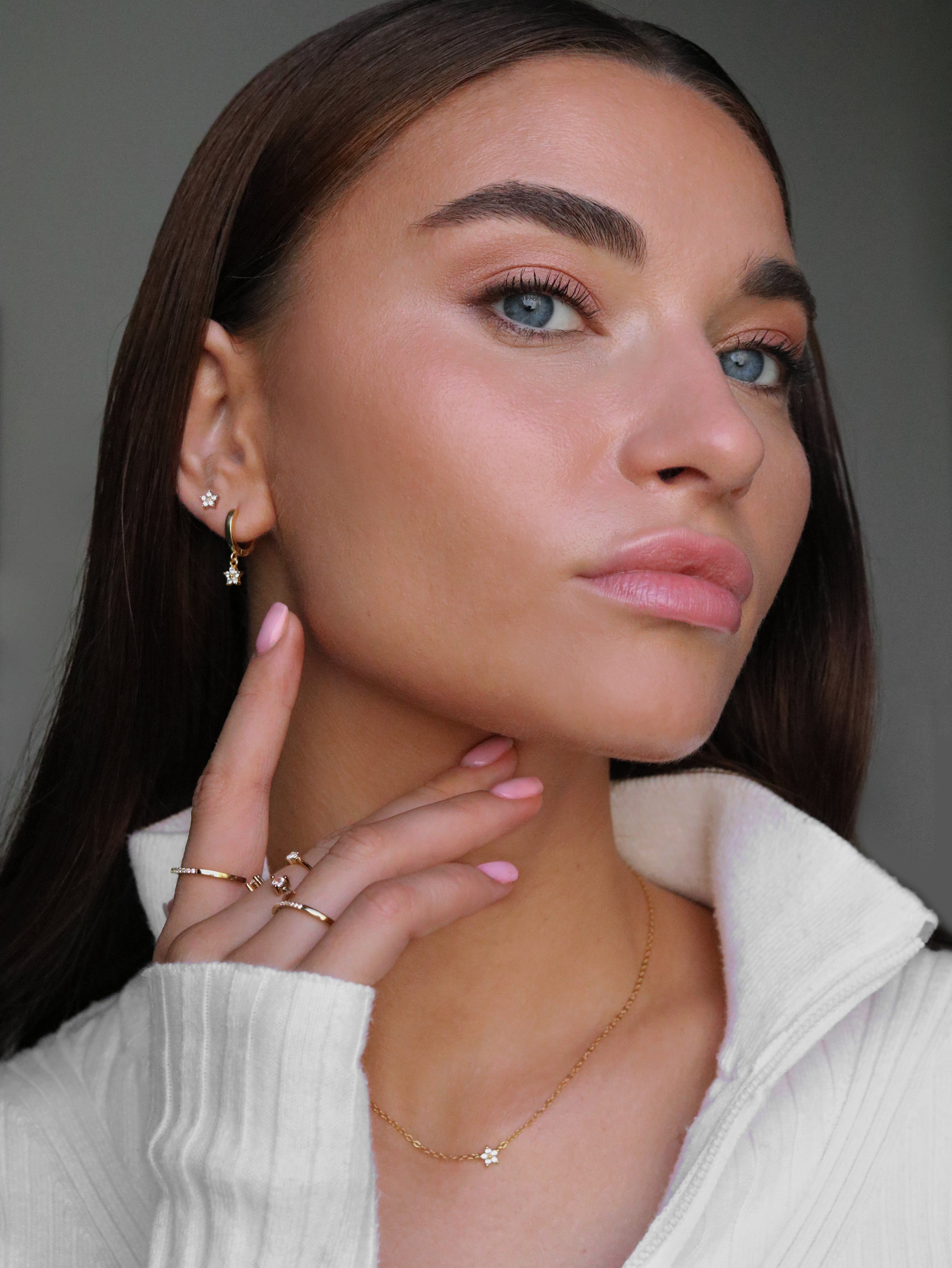 PETITE LOTUS CRYSTAL NECKLACE - GOLD