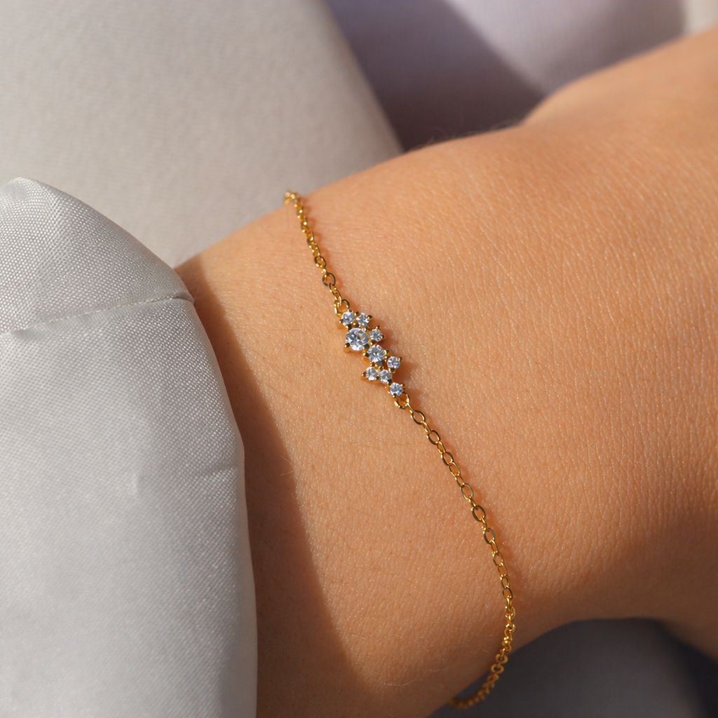 AURORA CRYSTAL ARMBAND