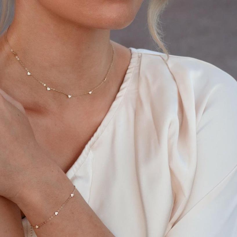 MINI HEART LINE BRACELET - GOLD