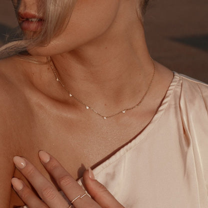 MINI HEART LINE NECKLACE - GOLD