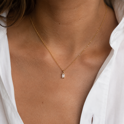 LUCENT CRYSTAL HALSBAND
