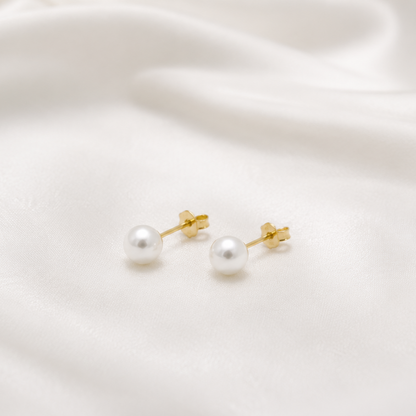THE PEARL STUDS