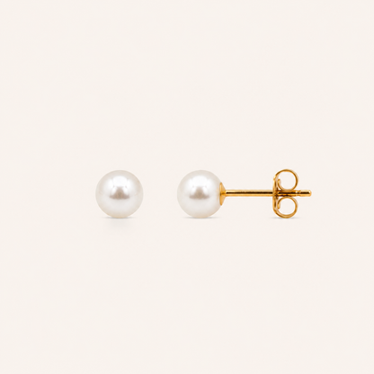 THE PEARL STUDS