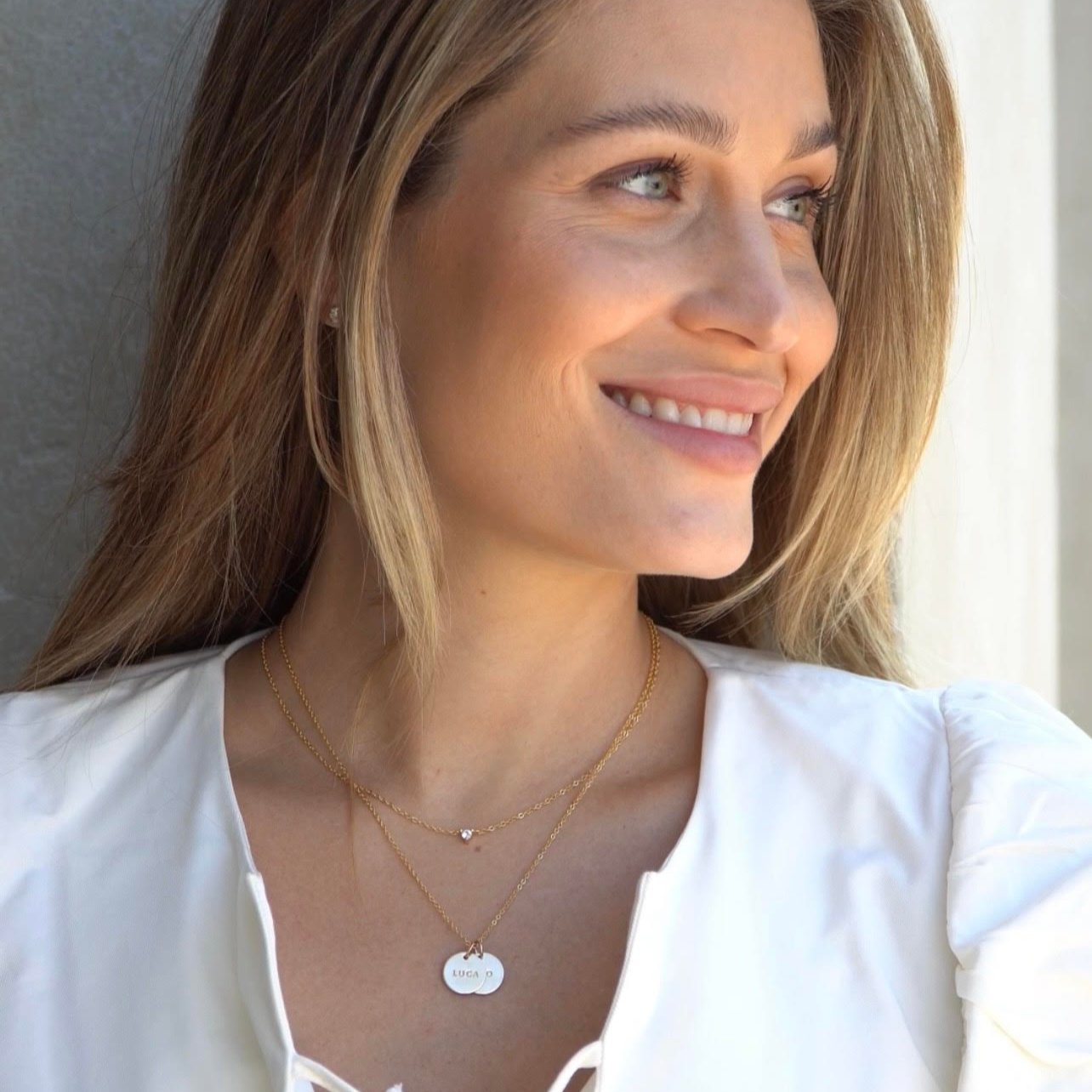 NAME COIN NECKLACE - GOLD