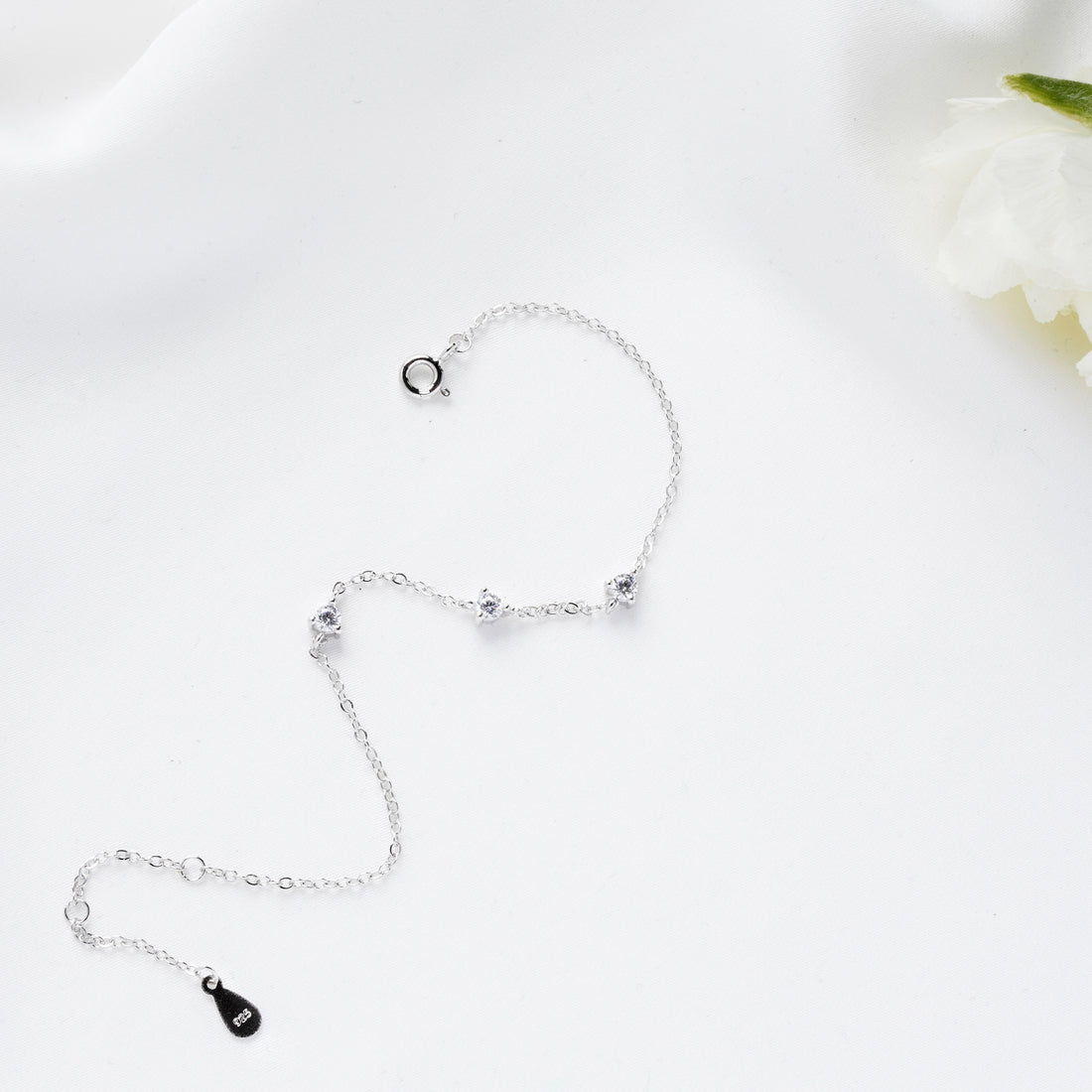 GODDESS BRACELET - SILVER